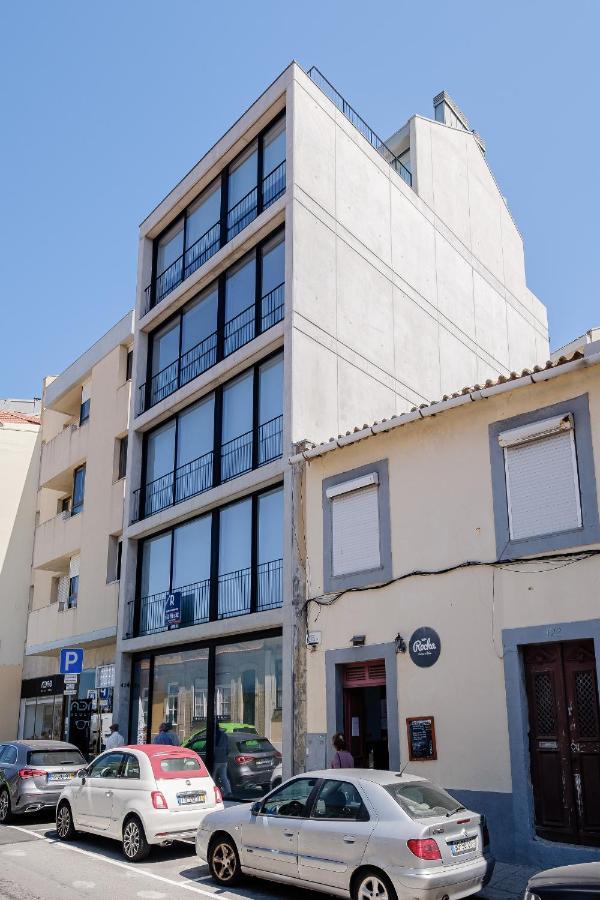 Boutique Rentals- Bliss By The Sea Apt- Ocean Views In Foz Beach بورتو المظهر الخارجي الصورة